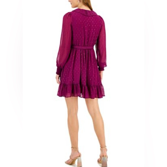NWT Taylor Women’s Metallic Surplice V-Neck Long Sleeve Ruffled Trim Mini Dress - Picture 6 of 14